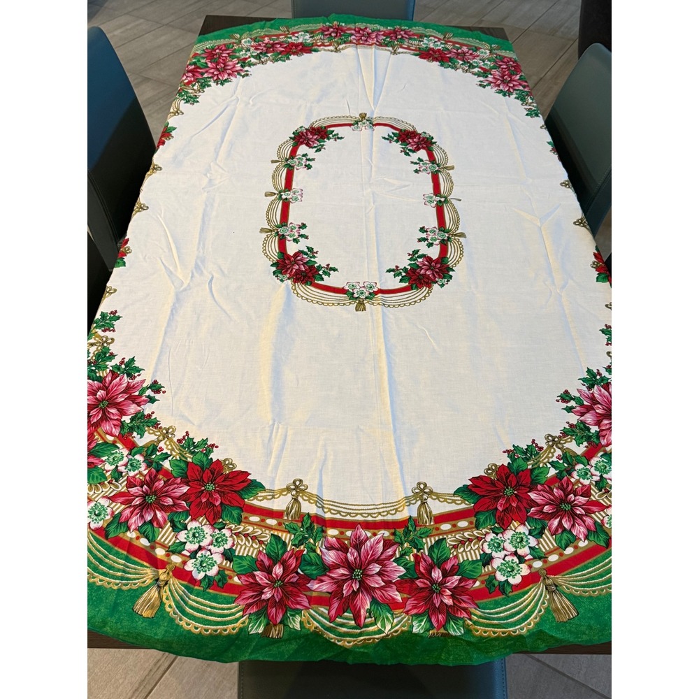 Vintage Christmas Poinsettia Oval Tablecloth Red Green Gold Tassel Floral Cream